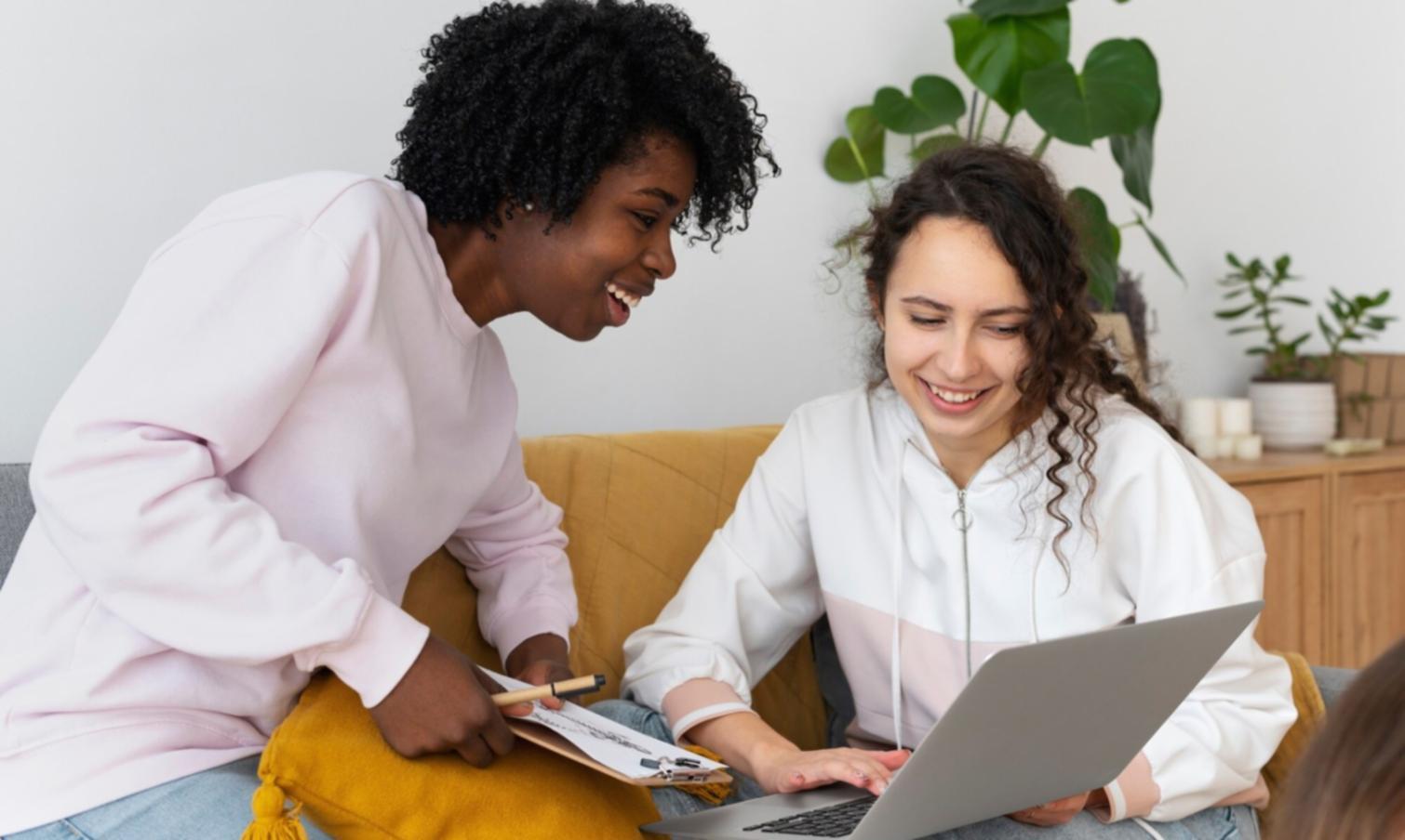 Zespół Improveova Academy podczas warsztatów praktycznych z uczestnikami programu